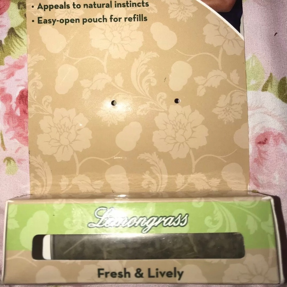 KONG Botanicals Herbal Infusion Lemongrass Fresh Lively Catnip 0.85 oz N America